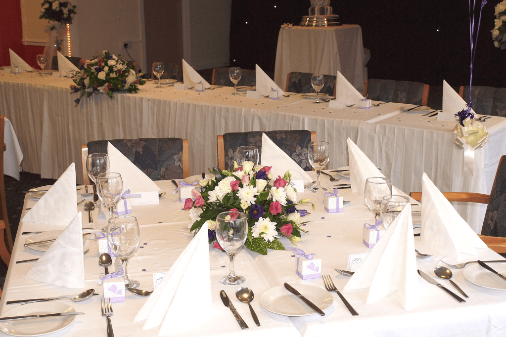 Banquet Table